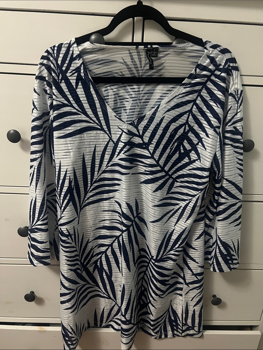 Women’s V-Neck Palm Print cover up - White & Navy